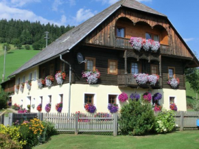 Отель Kniebergerhof  Либенфельс
